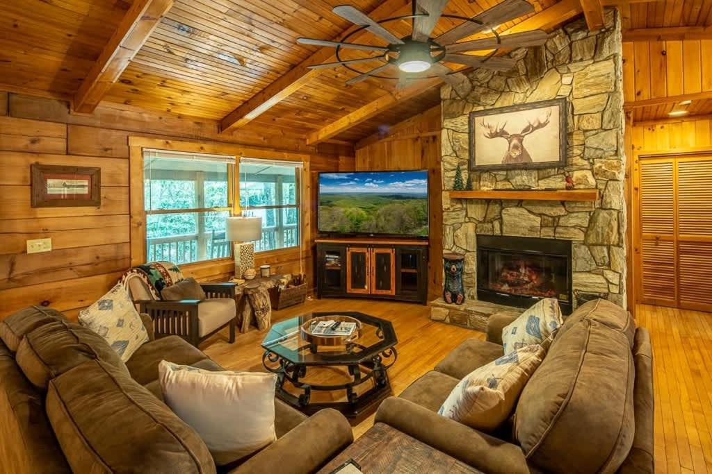 Cozy 'Grey Fox' Cabin Between Boone & Blowing Rock Exteriör bild